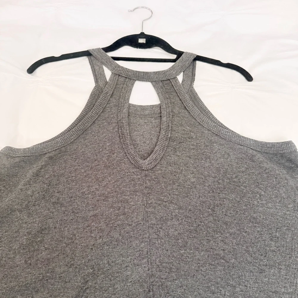 NWOT FREE PEOPLE WE THE FREE GRAY RACERBACK TANK TOP—PRISTINE, NEVER WORN! - Picture 7 of 11